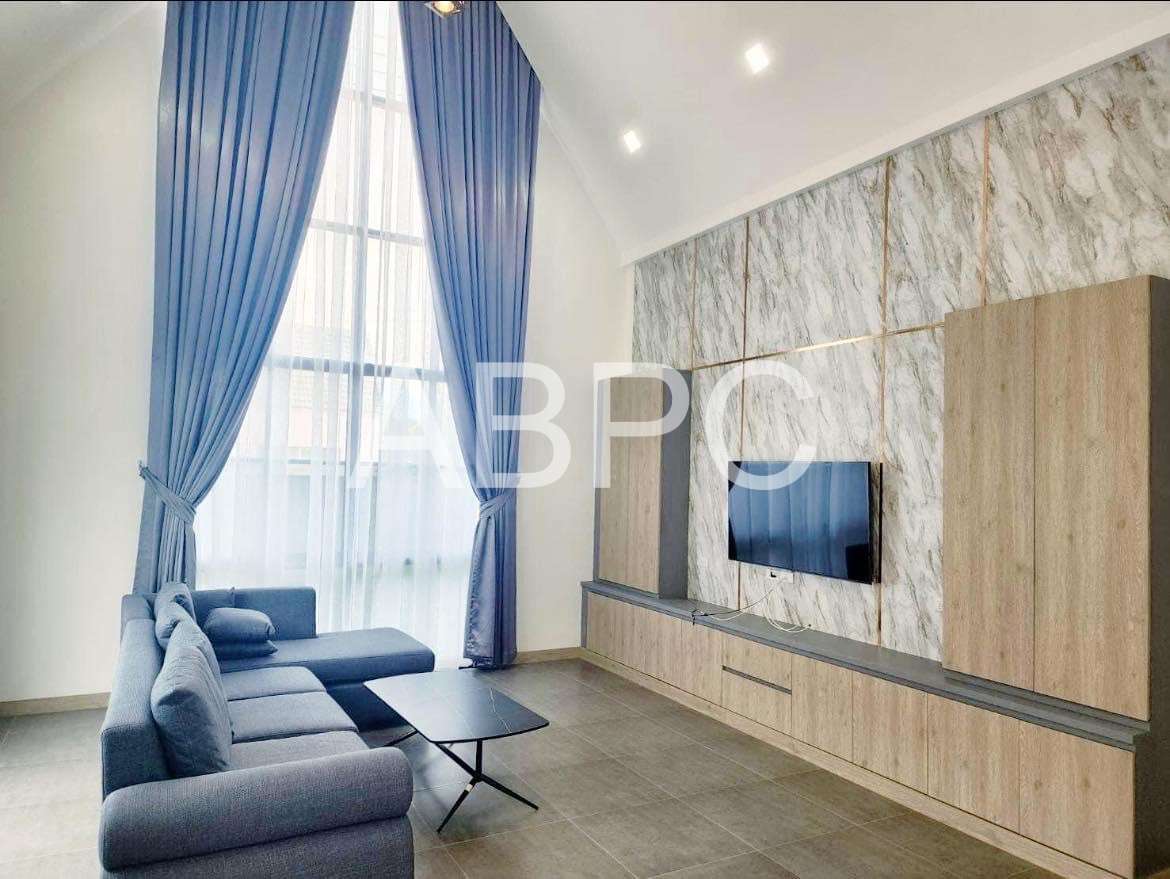 3 Bedroom 4 Bathroom in East Pattaya photo 4