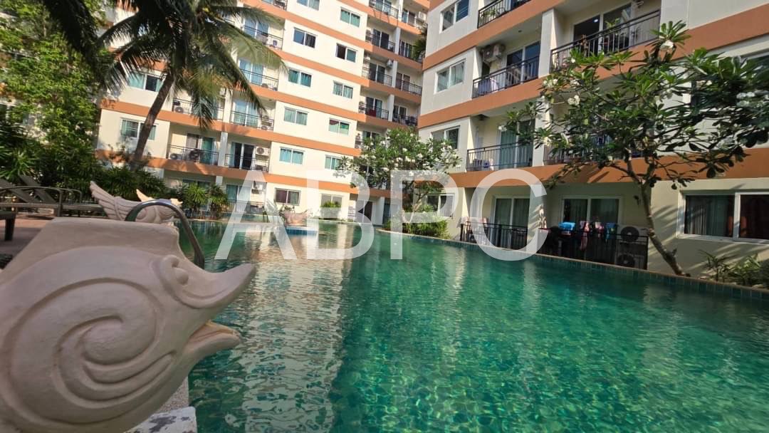 1 Bedroom condo in Park Lane for sale
