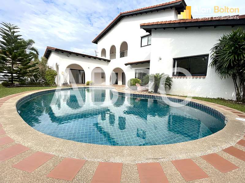 Cheap 5 Bed Pool Villa For Sale