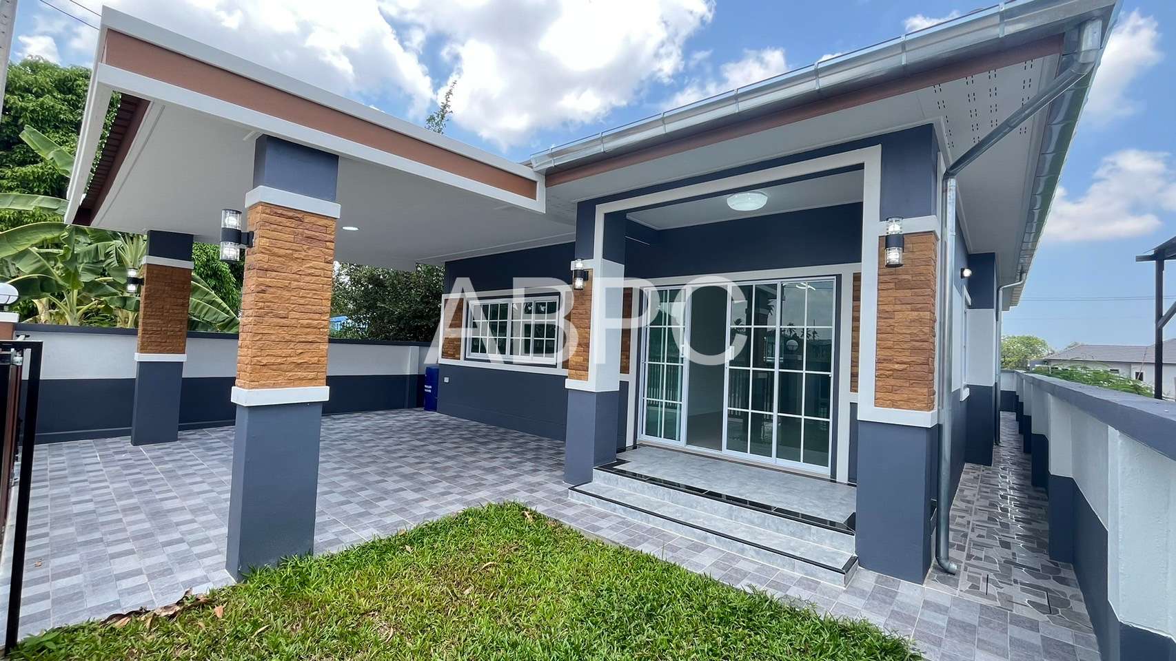 Great Price 3 Bedroom 2 Bathroom House in East Pattaya