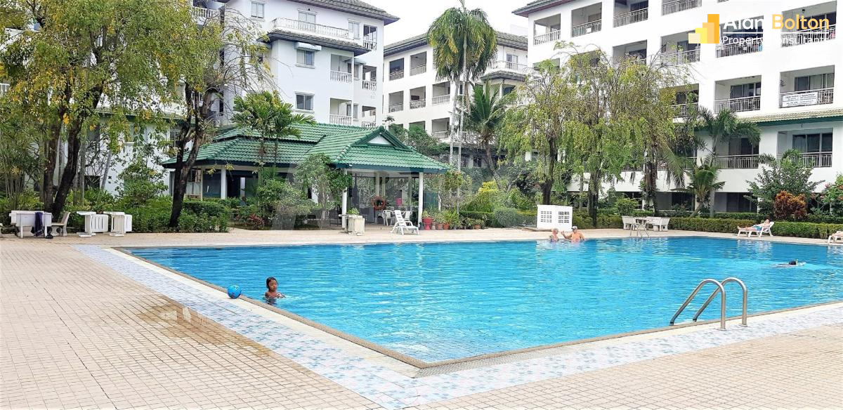 1 Bed 2 Bath CR6789