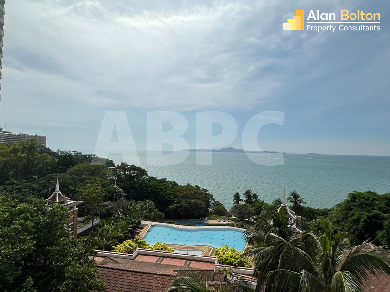 Beachfront Ocean View 3 Bed 4 Bath Condo In Pratumnak for sale in Pratumnak