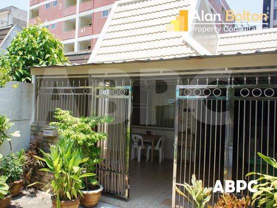2 Bed 2 Bath House in Central Pattaya