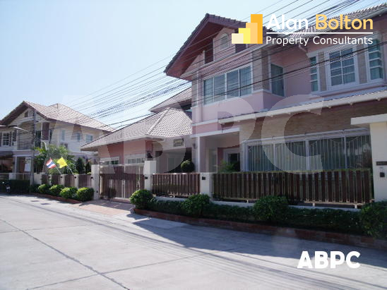 5 Bed 6 Bath in North Pattaya HS3336