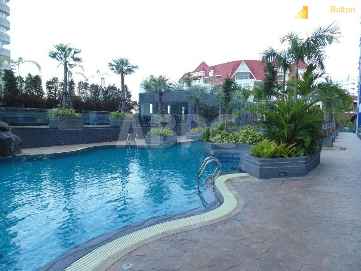 Ocean View 2 Bed 2 Bath Condo in Pratumnak