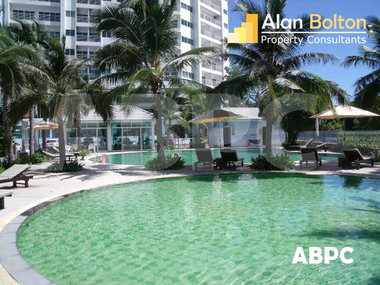 https://pattaya-property.net/property/3-bed-3-bath-in-najomtien-hs3883/