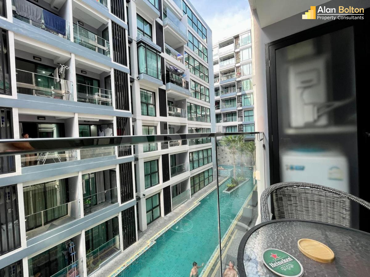 1 Bed 1 Bath in Pratumnak ABPC0566