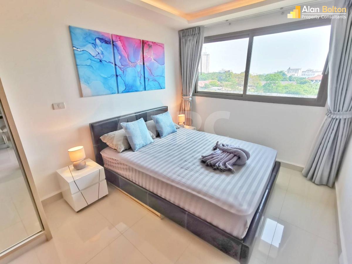 City View 1 Bed 1 Bath Condo in Jomtien