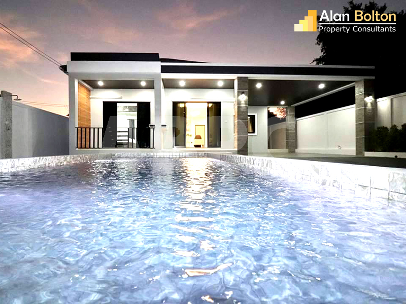 3 Bed 2 Bath Pool Villa in East Pattaya ABPC0147