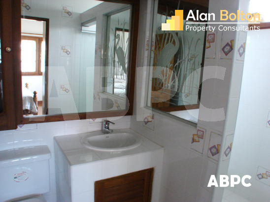 4 Bed 4 Bath in Central Pattaya HR2145