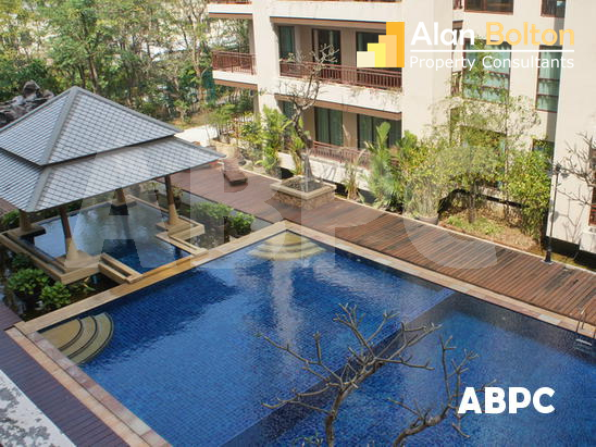 Fire Sale Pool View 1 Bed 1 Bath Condo In Central Pattaya