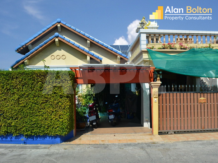 2 Bed 2 Bath in Pratumnak HS5441