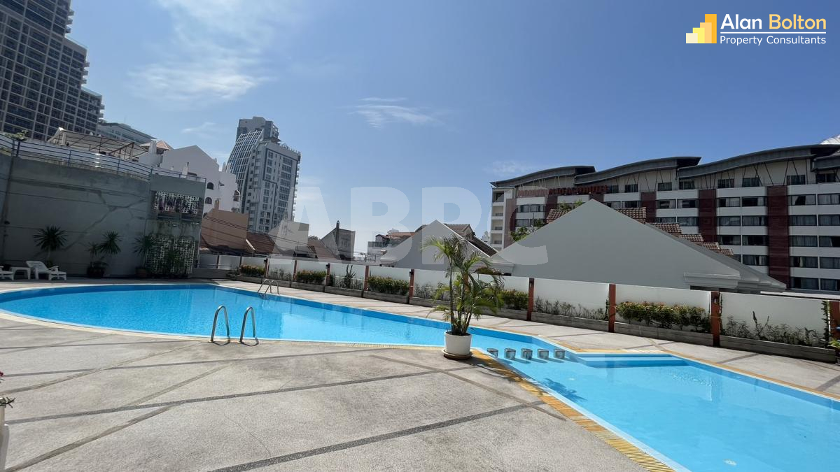 1 Bed 2 Bath in Pratumnak CR1651