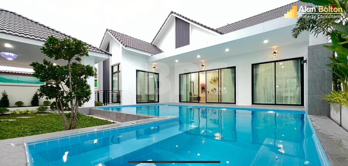 3 Bed 4 Bath in East Pattaya ABPC1217