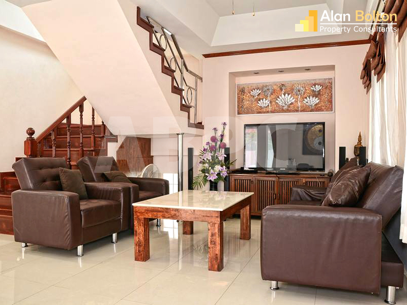 5 Bed 5 Bath Pool Villa in Jomtien photo 3