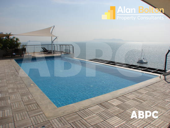 Front Facing Beachfront Ocean View 2 Bed 1 Bath Condo in Na Jomtien CS7581