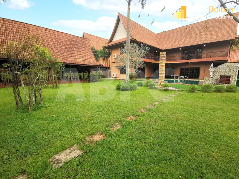 4 Bed 7 Bath Pool Villa in East Pattaya HS5504