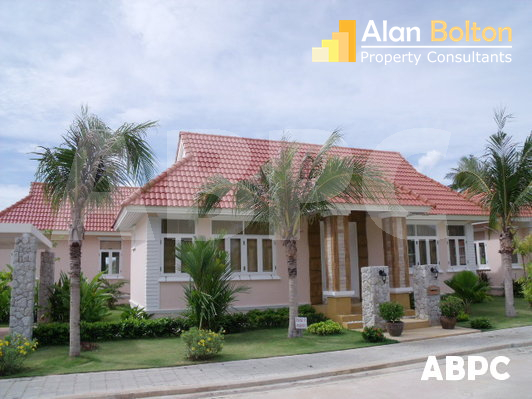3 Bed 4 Bath Pool Villa in Najomtien HS2665