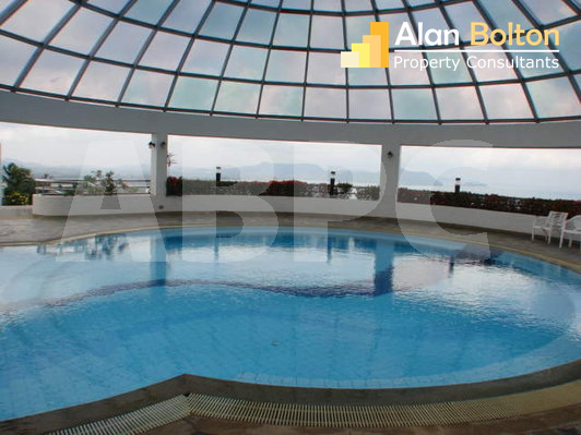 Front Facing Ocean View 3 Bed 3 Bath Condo in Na Jomtien