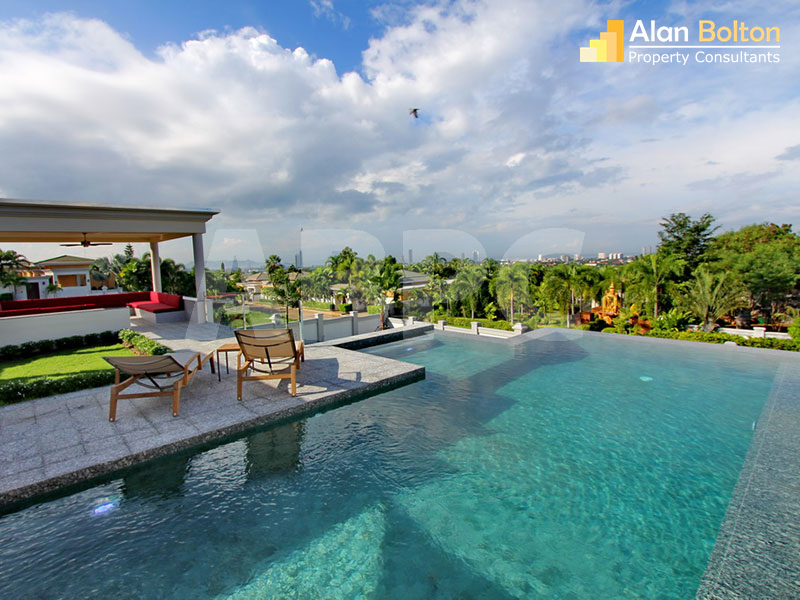 5 Bed 6 Bath in East Pattaya HR2487