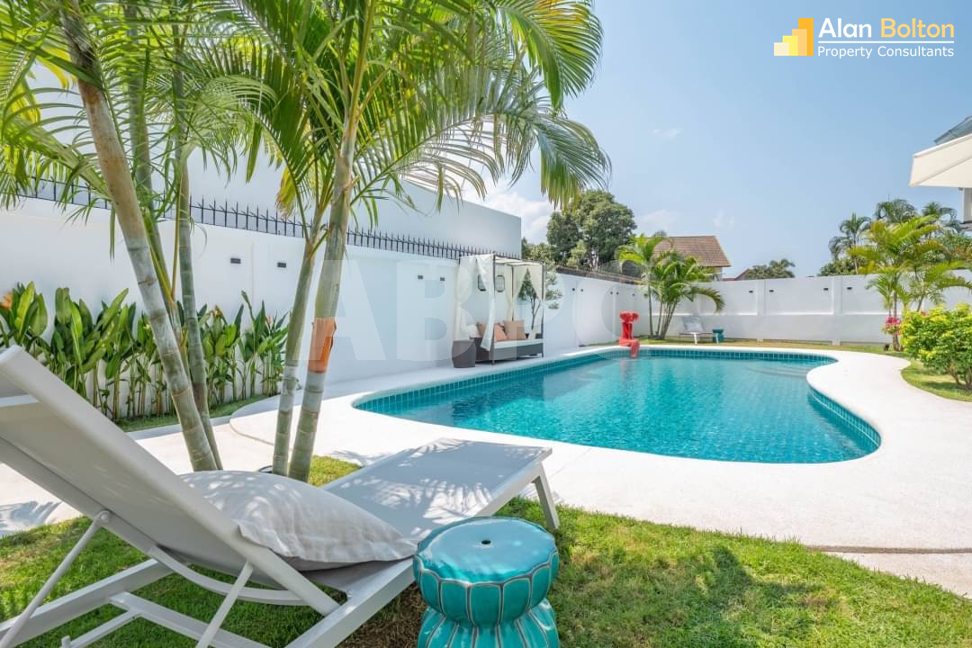 4 bedroom 4 bathroom Villa ABPC1219
