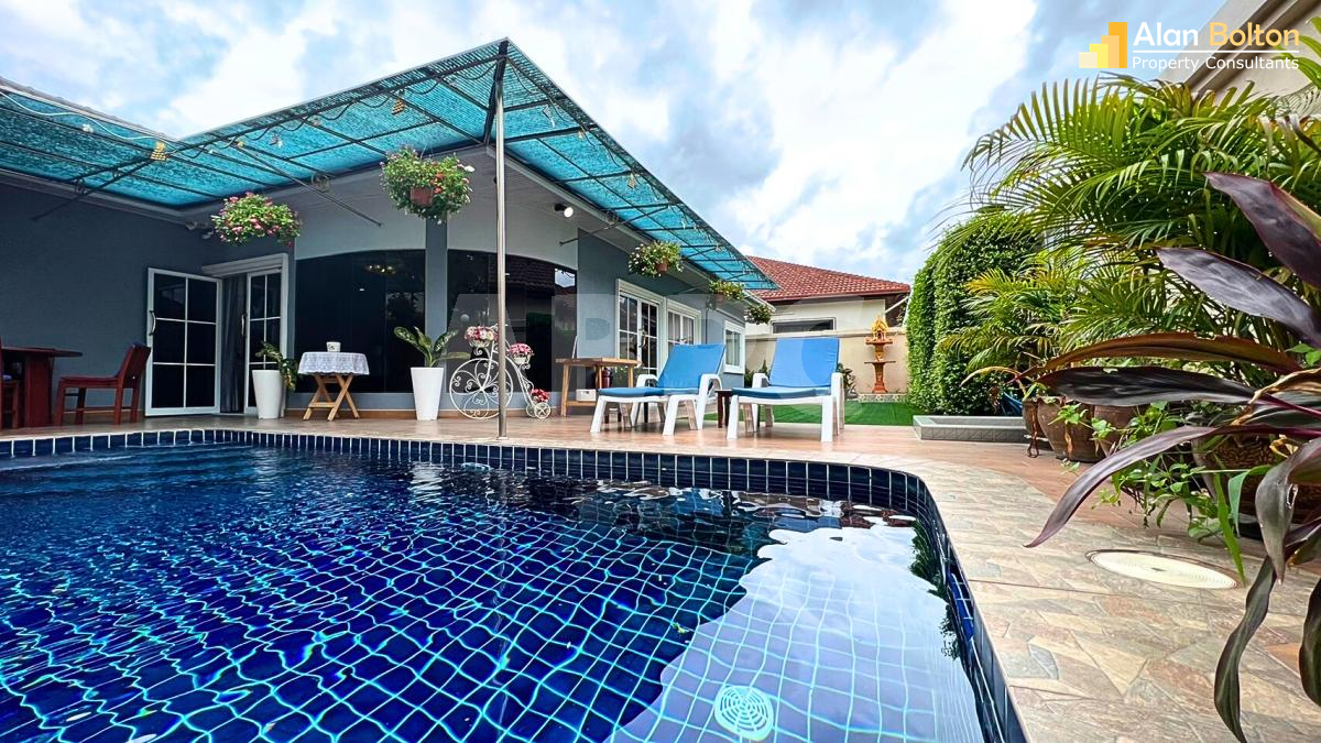 2 Bed 3 Bath in Siam Country Club