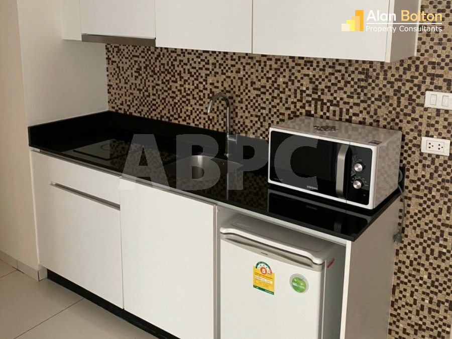 Large 1 Bed 1 Bath Condo In Pratumnak photo 6