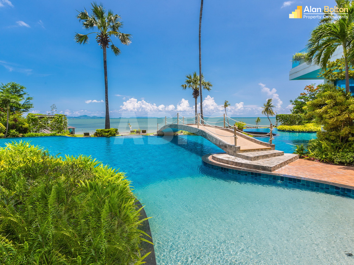 Ocean View 2 Bed 2 Bath Condo in Wongamat
