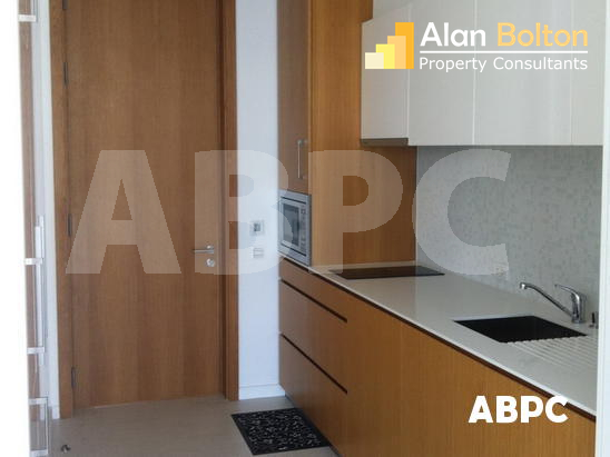 1 Bath in Wong Amat CR2833