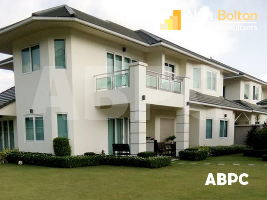 4 Bed 5 Bath in East Pattaya HR2521