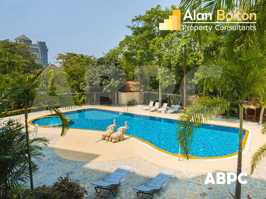 1 Bed 1 Bath Condo in Pratumnak