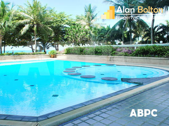 Ocean View 3 Bed 3 Bath Condo in Na Jomtien CS7389