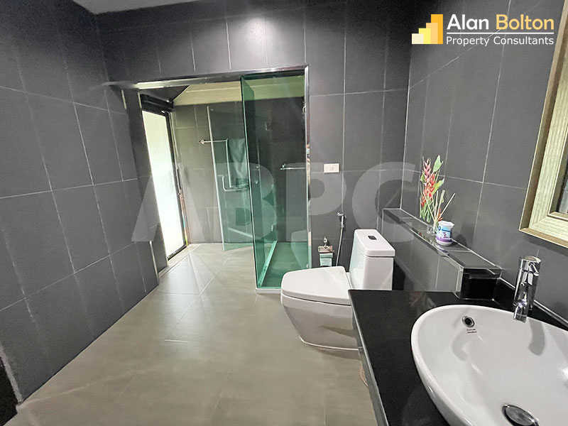 4 Bed 3 Bath Pool Villa in East Pattaya - Mantara Tropical Resort photo 14