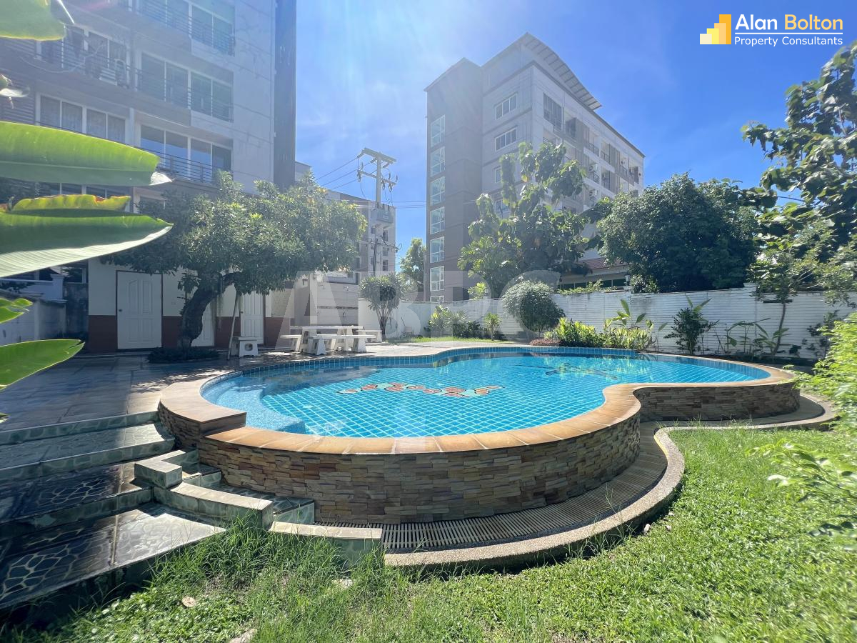 4 Bed 4 Bath in East Pattaya ABPC0950