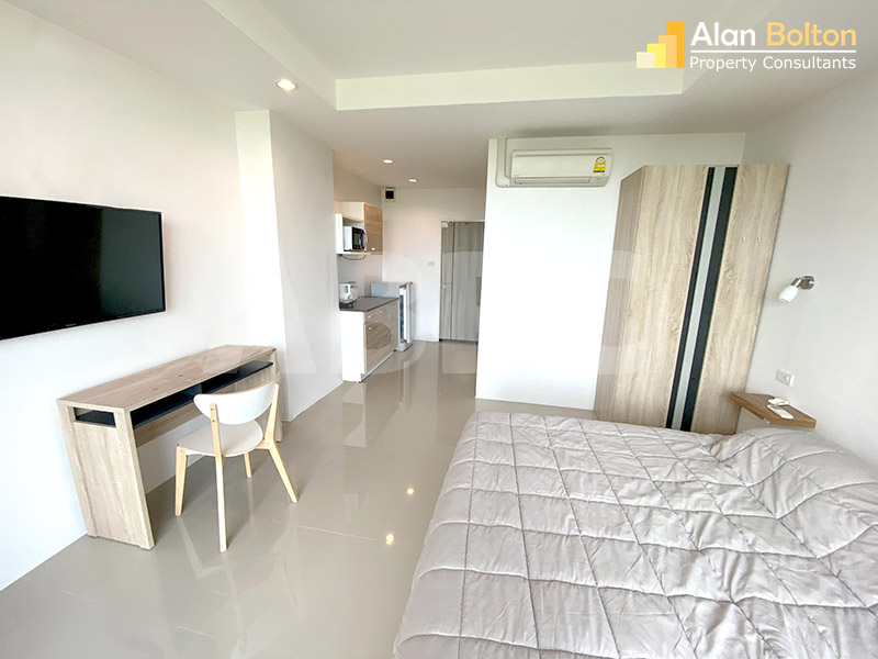 Studio Condo in Pratumnak photo 3
