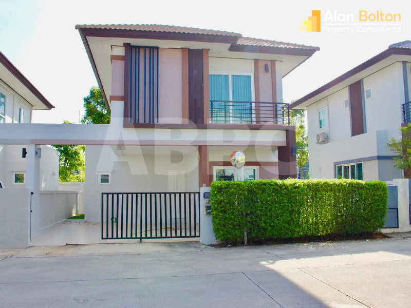 3 Bed 3 Bath in East Pattaya HR2856