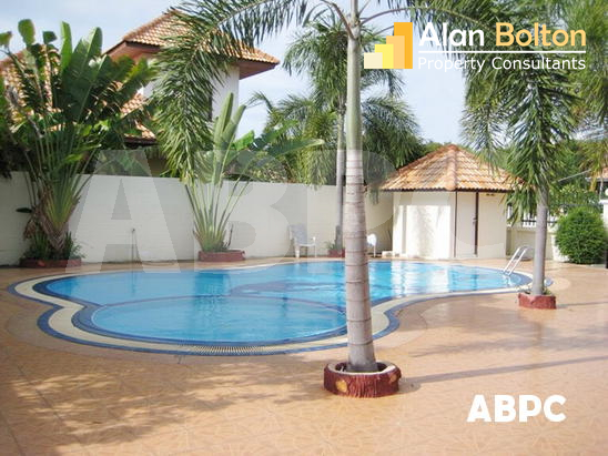 2 Bed 2 Bath in Jomtien HS4828