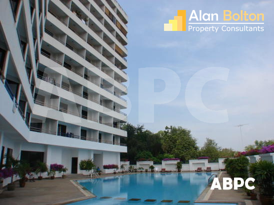 1 Bath in Jomtien CR2589