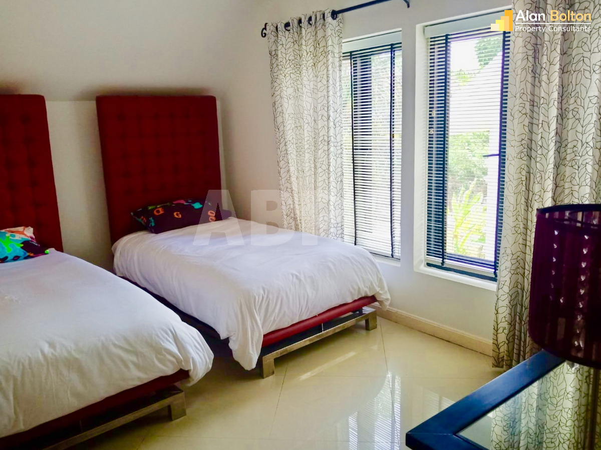 3 Bed 3 Bath in Najomtien HR2957 photo 8