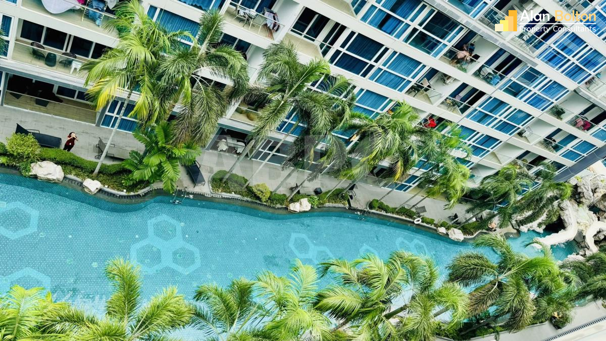 HOT PRICE Studio in Centara Residence