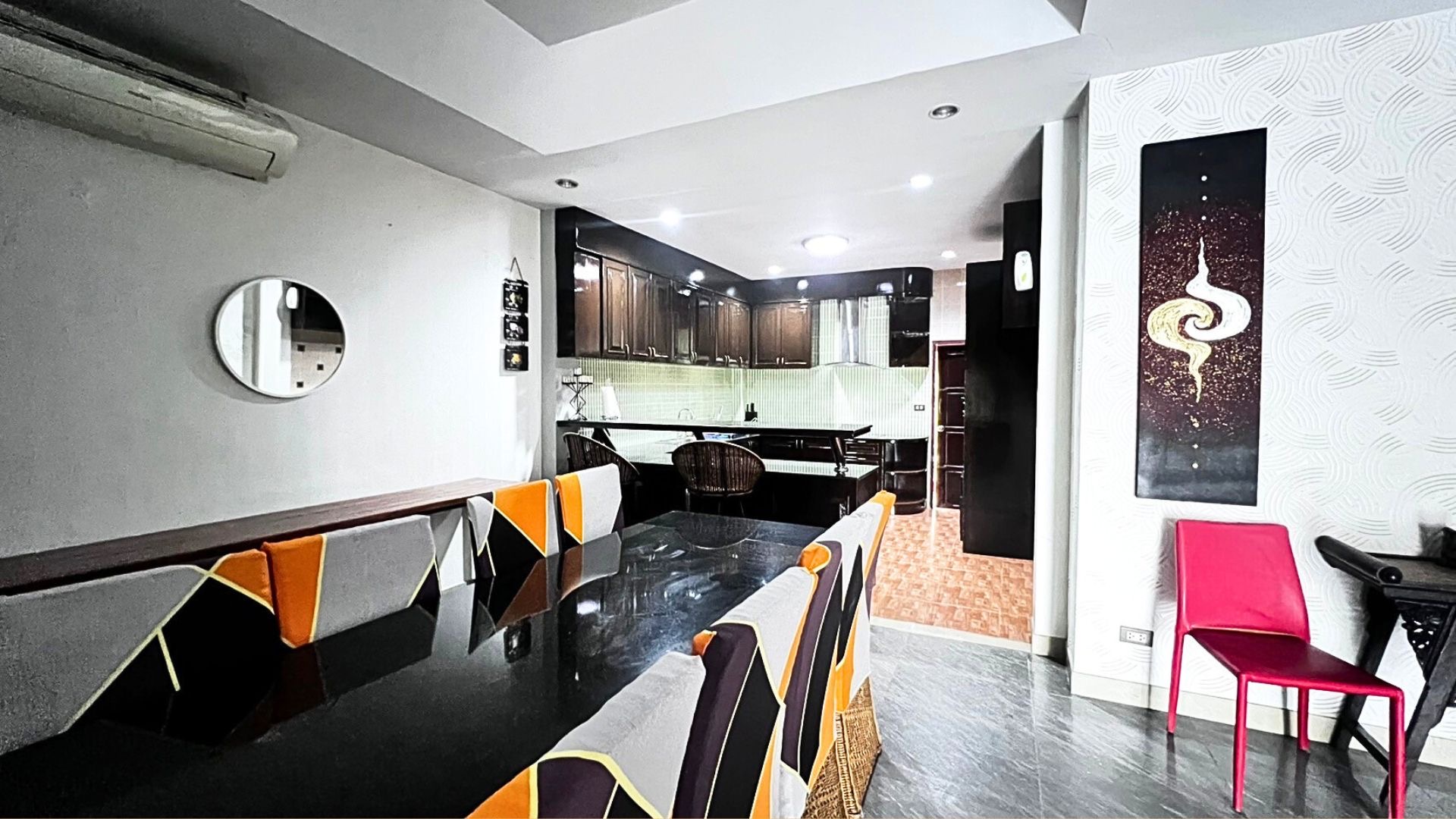 5 bedroom 6 Bathroom Pool Villa in Jomtien photo 13