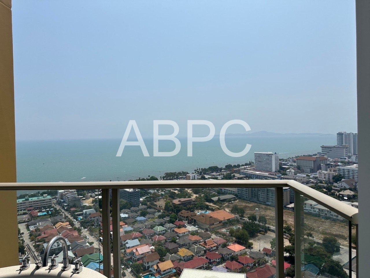 Ocean View Condo in Riviera Ocean drive