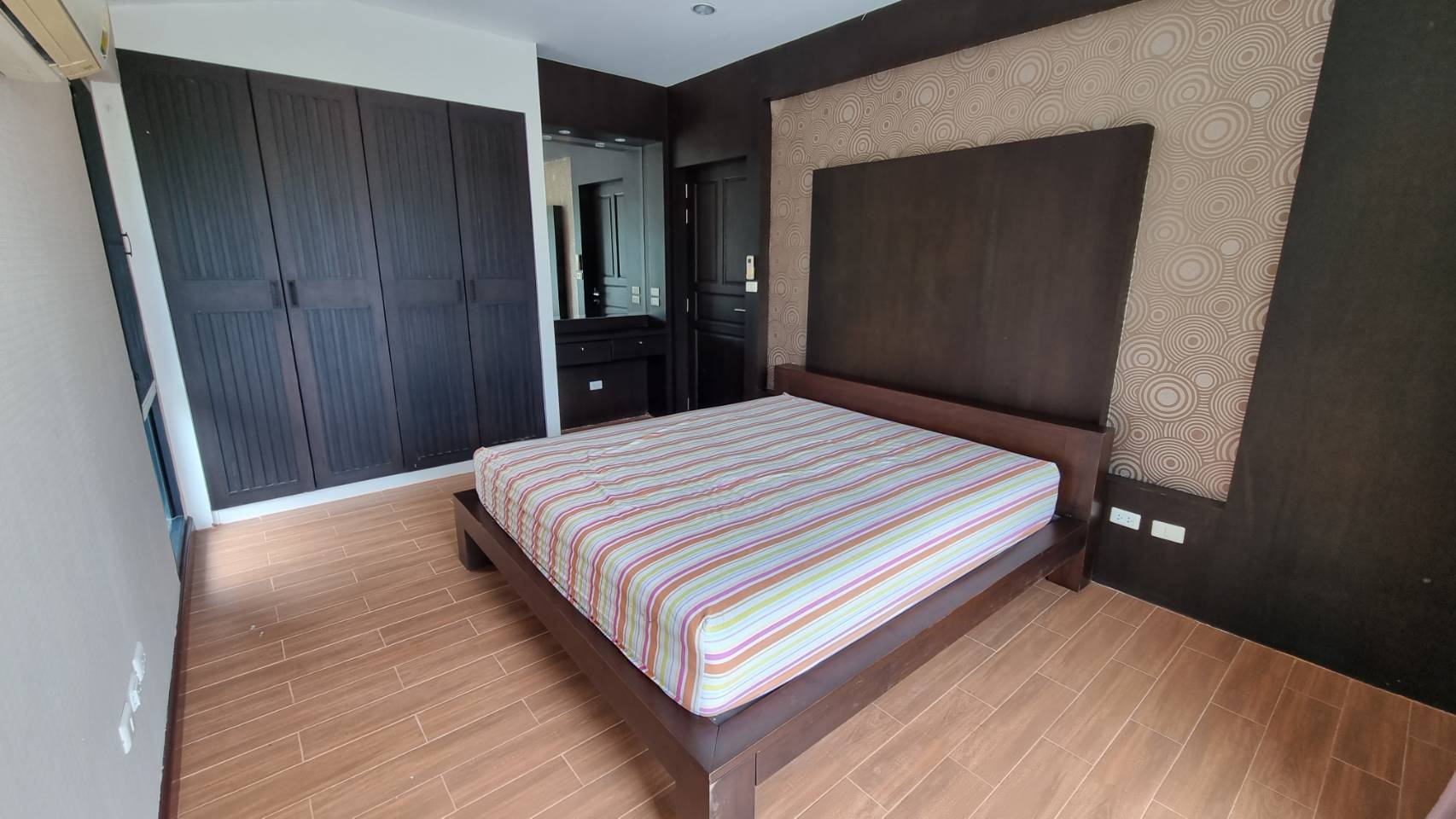 3 Bedroom 3 Bathroom in East Pattaya photo 33