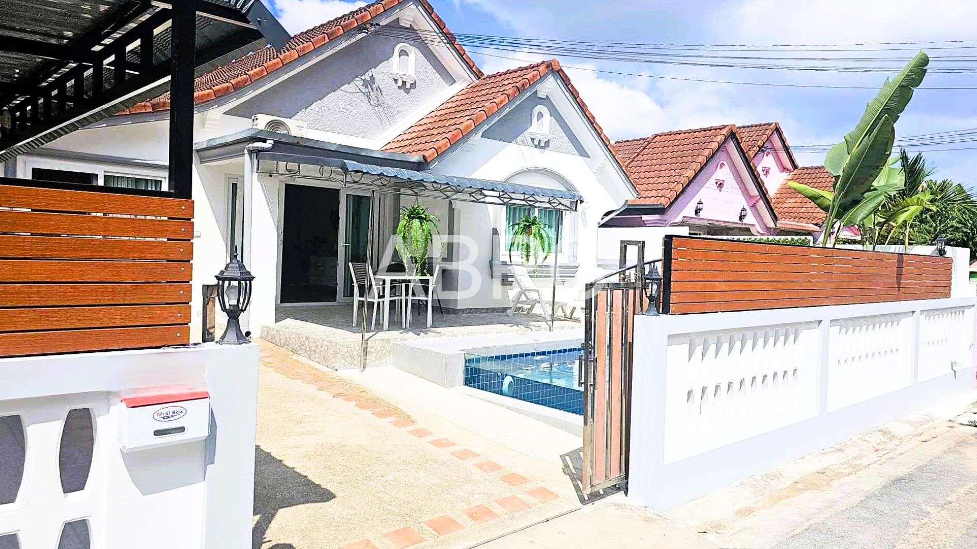 JUST IN 3 Bedroom Private Pool House in Village