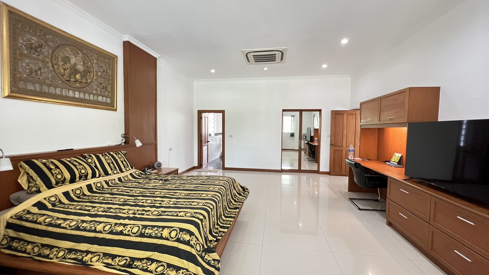 6 Bedroom 7 Bathroom in East Pattaya photo 27
