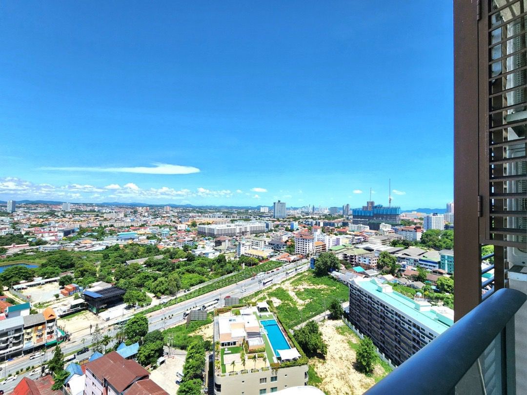 City View 1 Bed 1 Bath Condo in South Pattaya photo 12