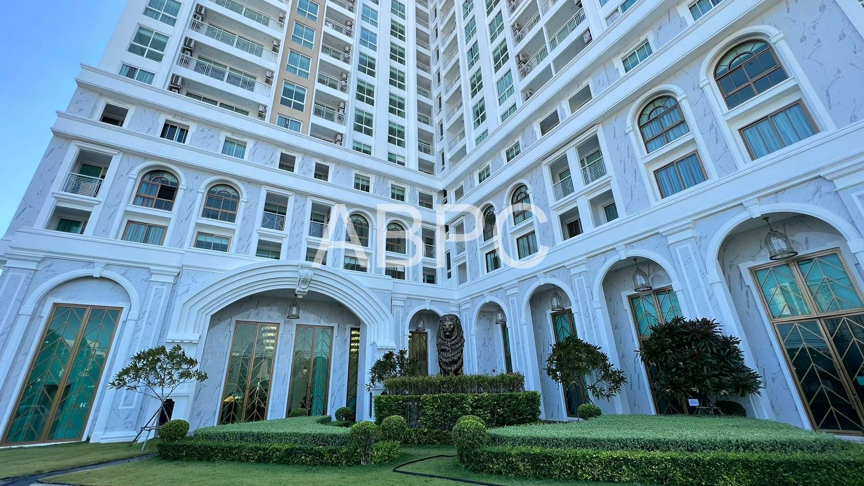 1 Bedroom condo for sale Jomtien Beach