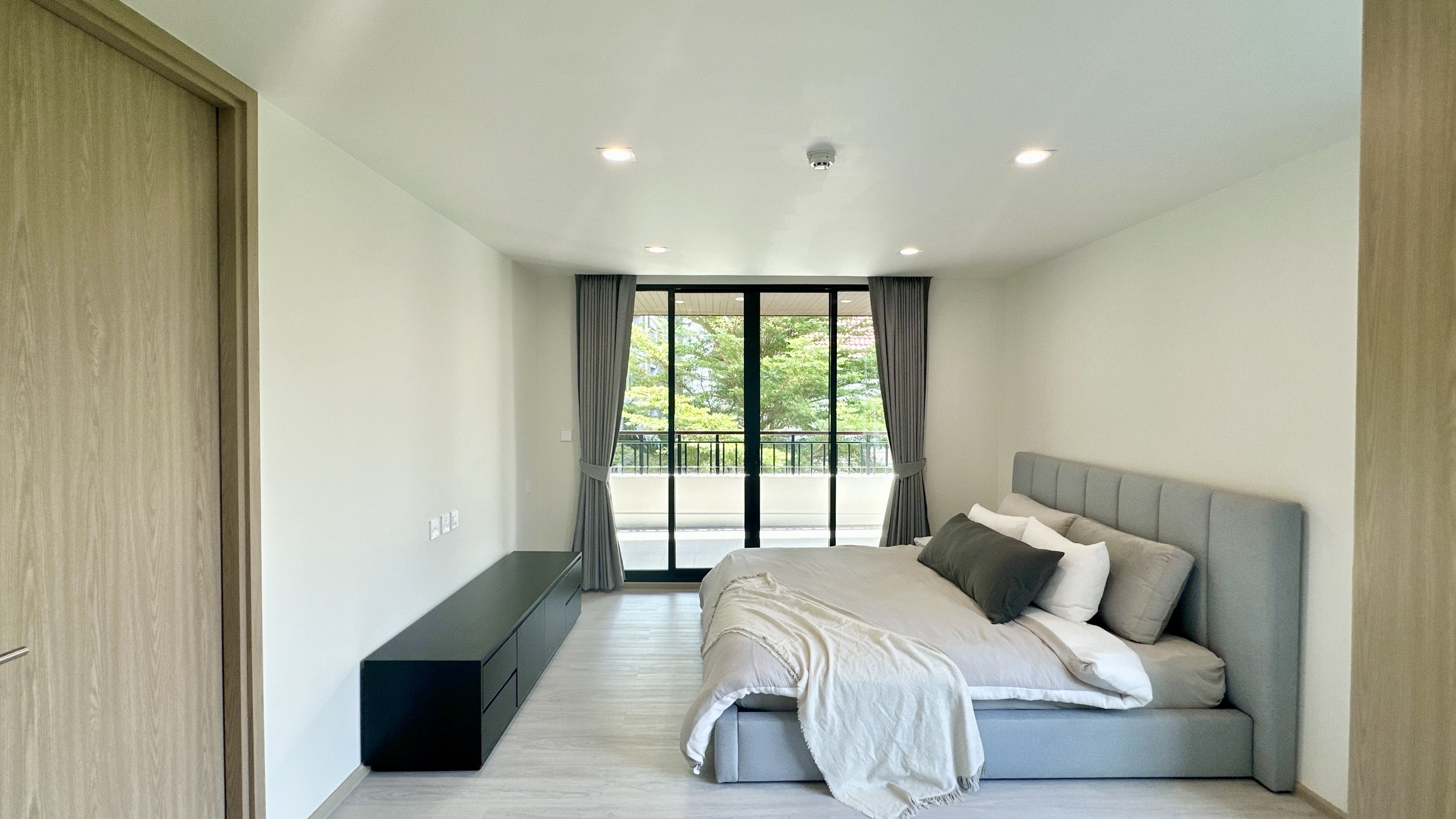 New renovated 1 Bedroom Condo - Prime Suites photo 13