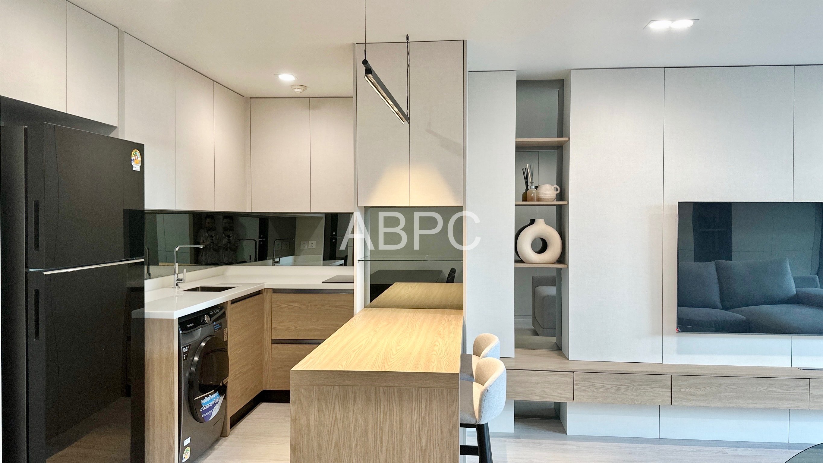 New renovated 1 Bedroom Condo - Prime Suites photo 9