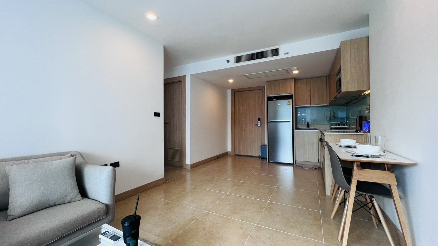 JUST IN 1 Bedroom Condo in The Cliff photo 17